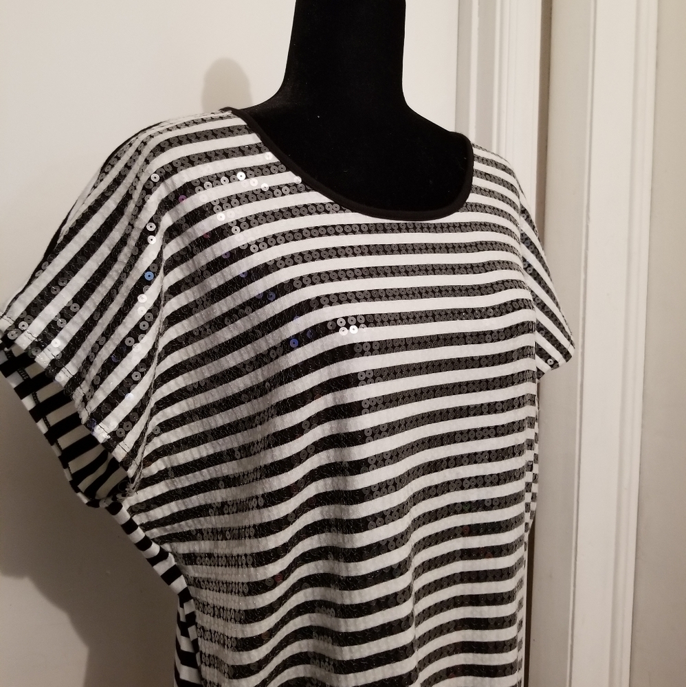 Ruby Rd. Sequined shirt - Picture 2 of 3